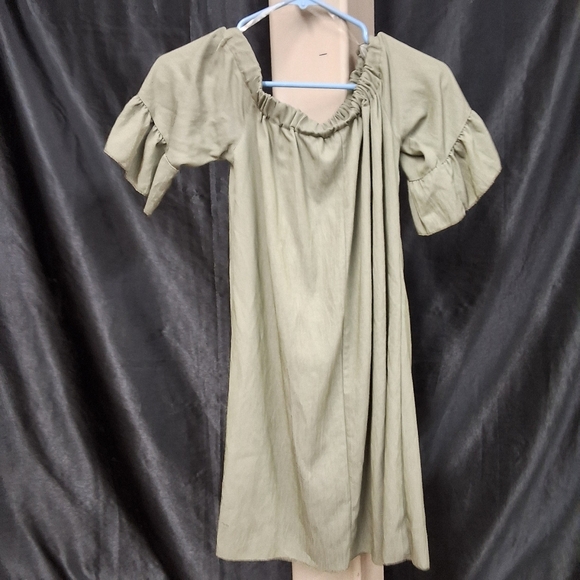 See You Monday Olive Green Top - Picture 4 of 7